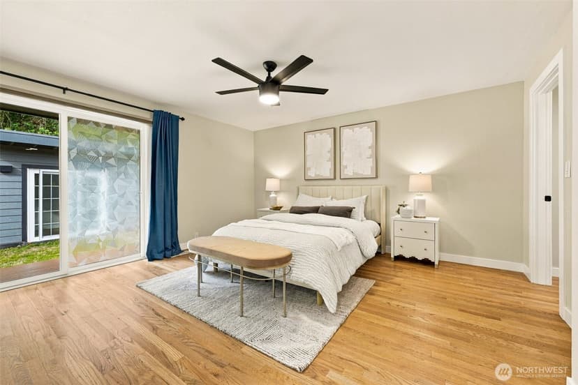 Property photo for 609 109th Avenue SE, Bellevue photo 16