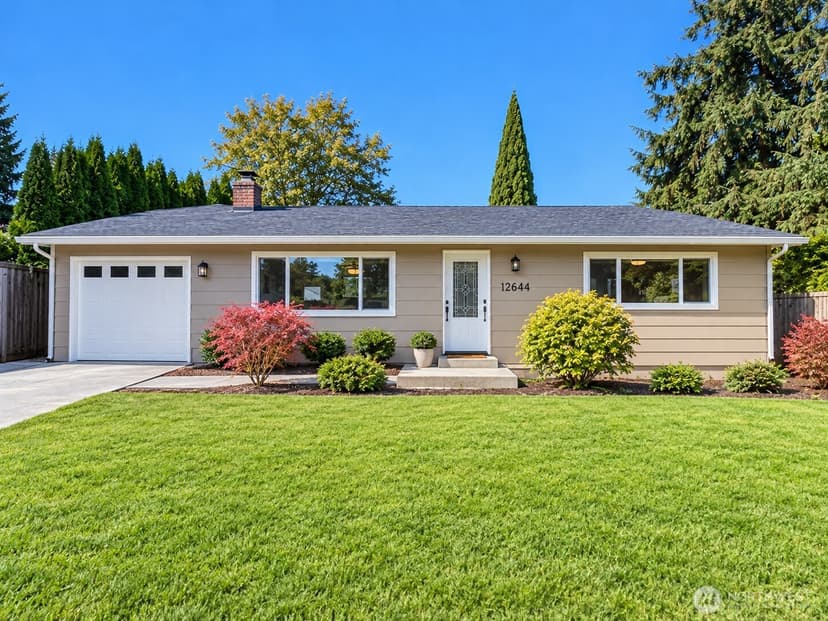 Property photo for 8916 NE 141st Street, Kirkland
