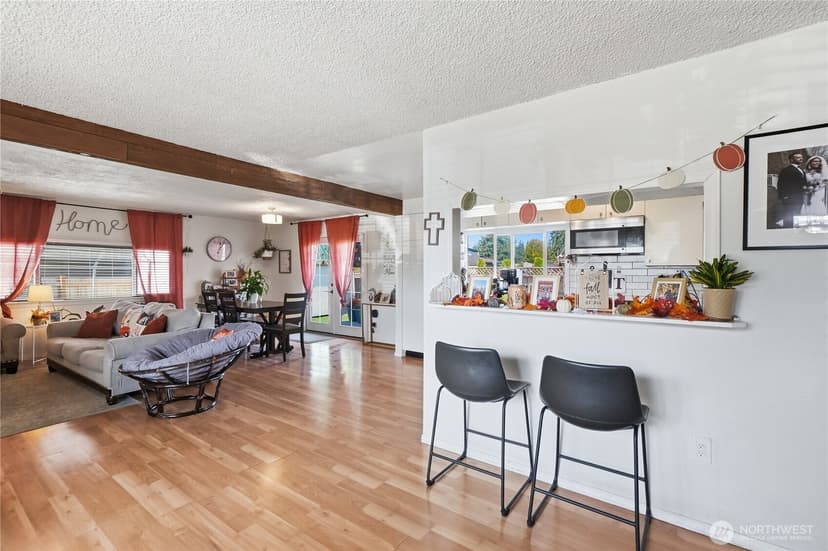 Property photo for 30013 45th Place S, Auburn photo 18
