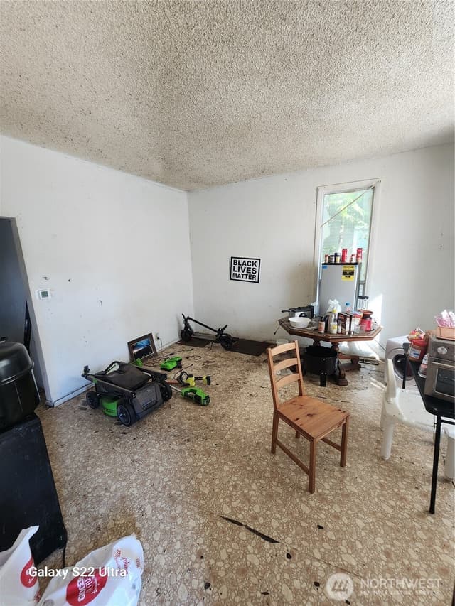 Property photo for 923 24th Avenue S, Seattle photo 5