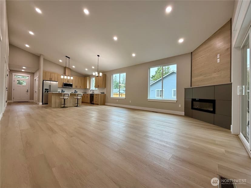Property photo for 870 Mount Olympus Avenue SE, Ocean Shores photo 19