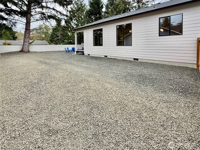 Property photo for 870 Mount Olympus Avenue SE, Ocean Shores photo 11