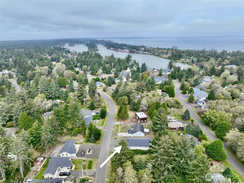 Property photo for 870 Mount Olympus Avenue SE, Ocean Shores photo 6