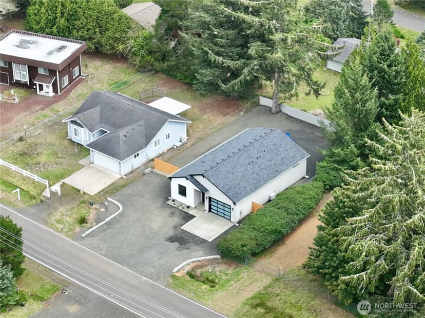Property photo for 870 Mount Olympus Avenue SE, Ocean Shores photo 5