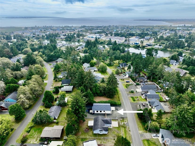 Property photo for 870 Mount Olympus Avenue SE, Ocean Shores photo 12