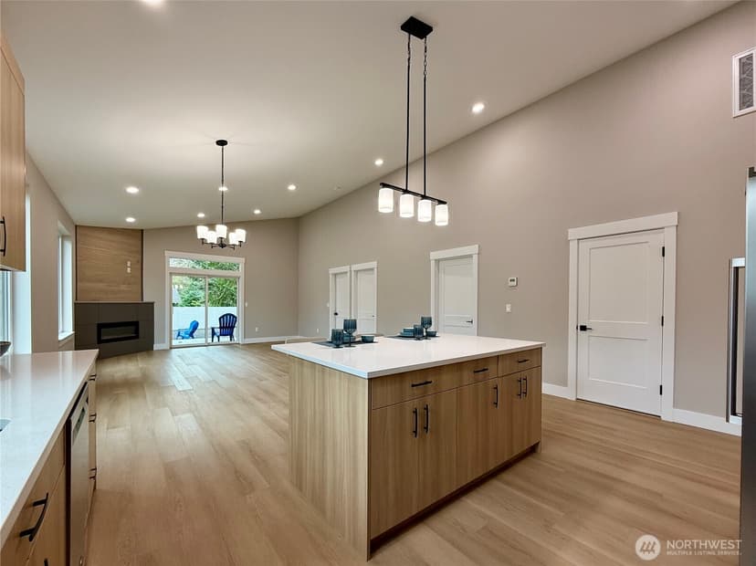 Property photo for 870 Mount Olympus Avenue SE, Ocean Shores photo 26