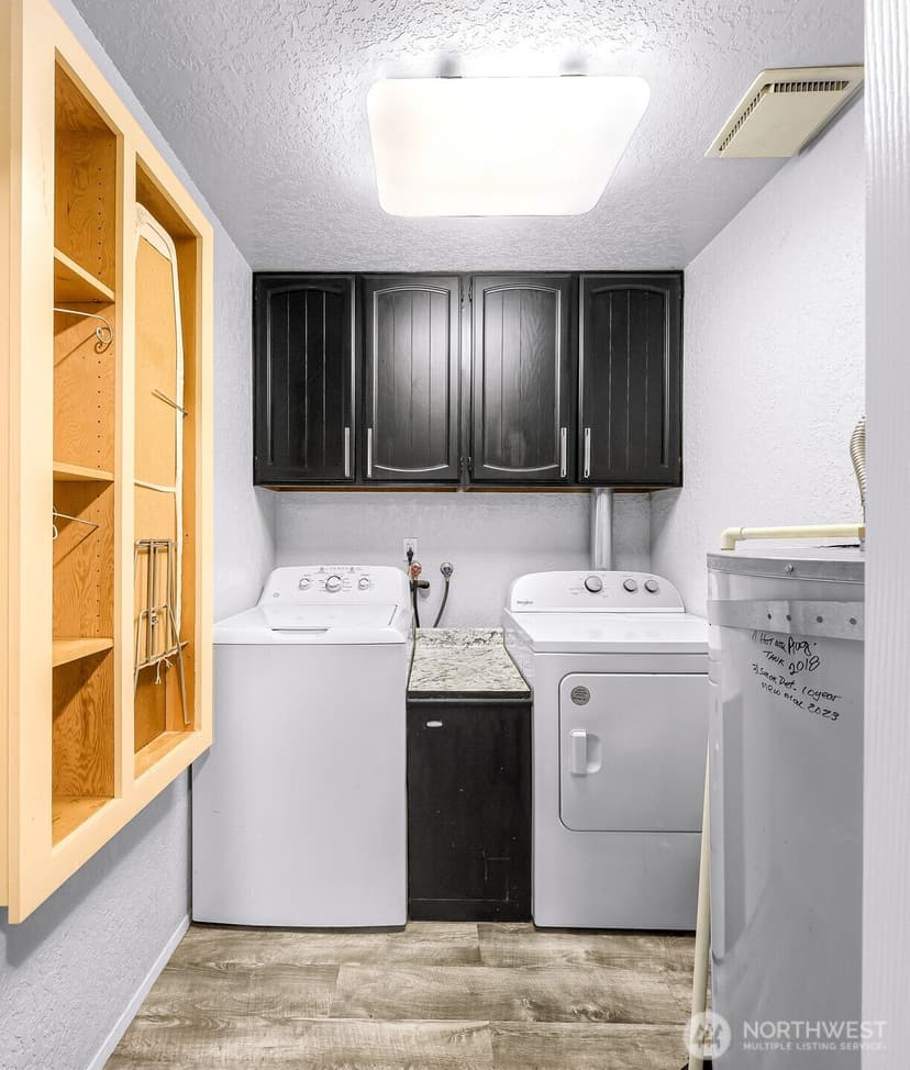 Property photo for 12035 32nd Avenue NE #202, Seattle photo 15
