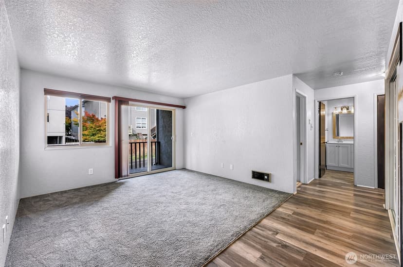 Property photo for 12035 32nd Avenue NE #202, Seattle photo 6