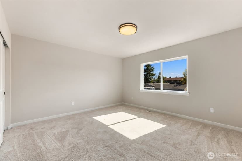 Property photo for 1013 126th Street Ct E, Tacoma photo 32