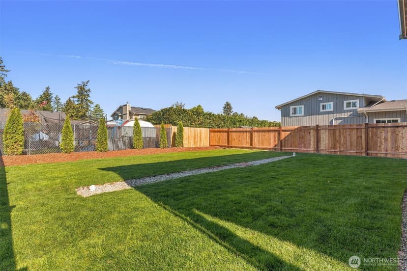 Property photo for 1013 126th Street Ct E, Tacoma photo 16