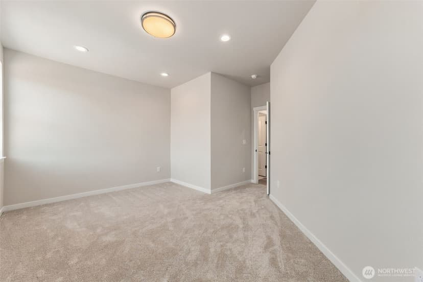 Property photo for 1013 126th Street Ct E, Tacoma photo 18