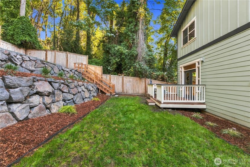 Property photo for 2320 12th Avenue S, Seattle photo 38