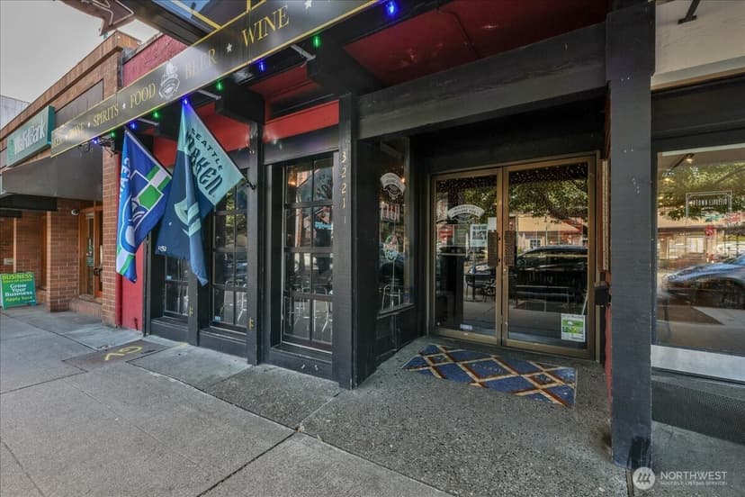 Property photo for 3221 W McGraw Street, Seattle photo 10