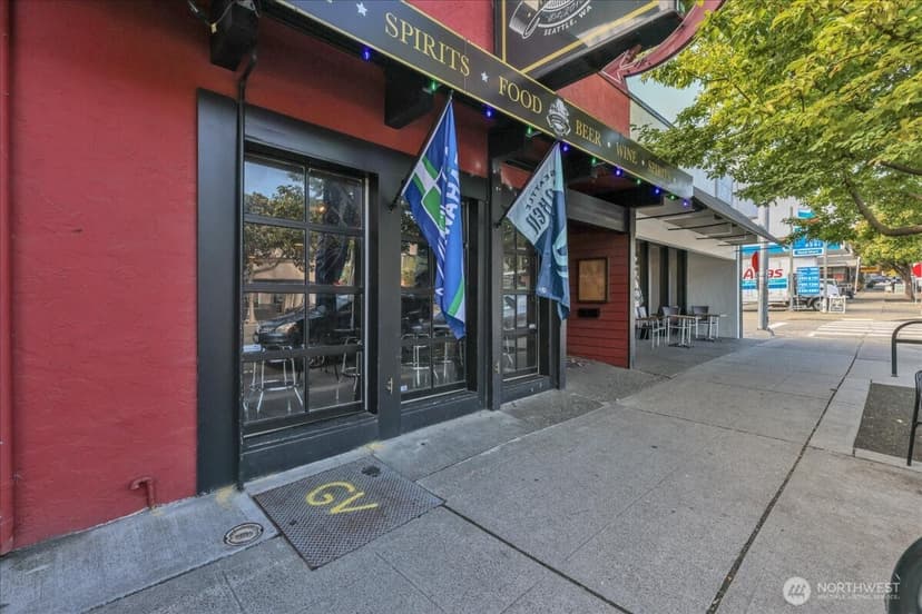 Property photo for 3221 W McGraw Street, Seattle photo 11
