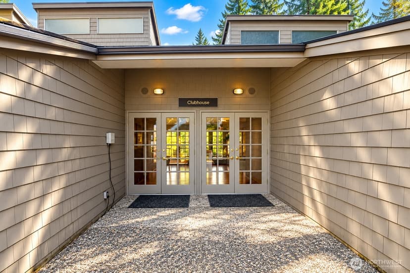 Property photo for 6702 139th Avenue NE #753, Redmond photo 26