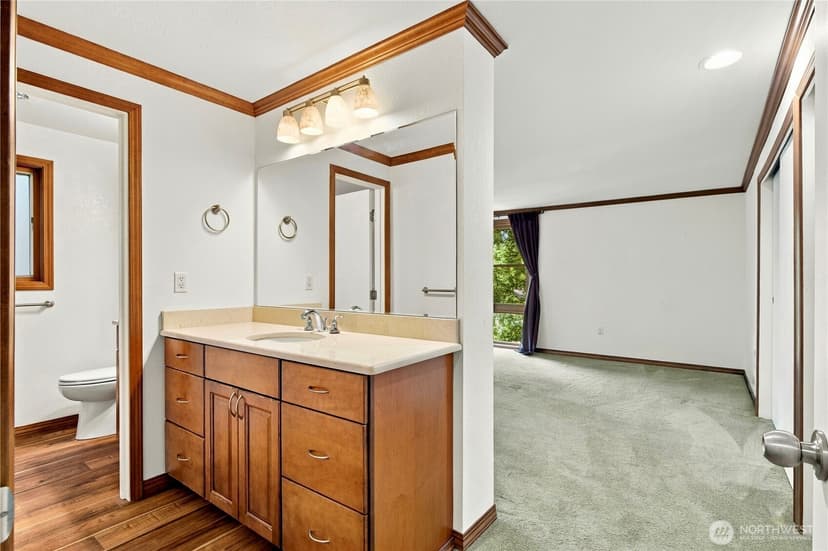 Property photo for 6702 139th Avenue NE #753, Redmond photo 19