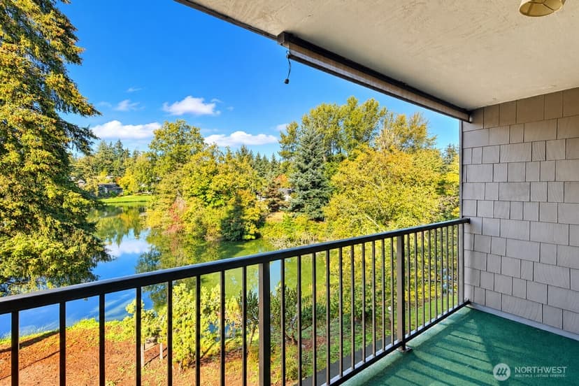 Property photo for 6702 139th Avenue NE #753, Redmond