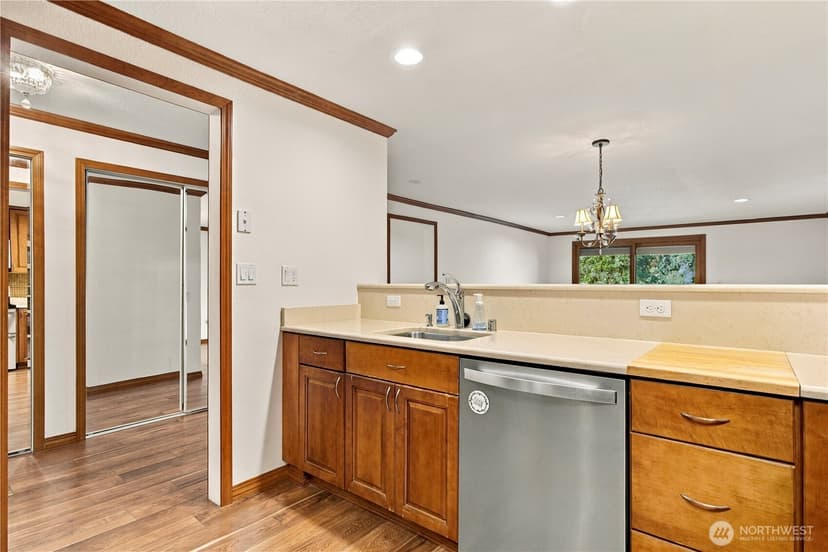 Property photo for 6702 139th Avenue NE #753, Redmond photo 12
