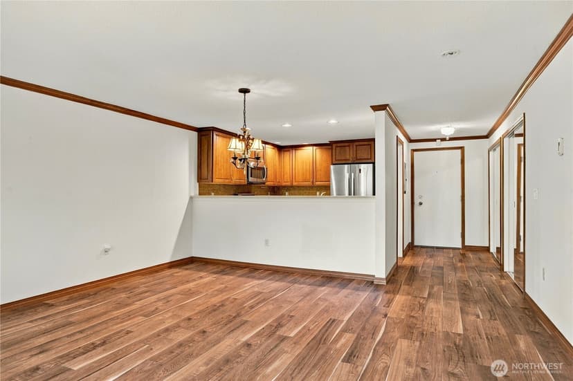 Property photo for 6702 139th Avenue NE #753, Redmond photo 14