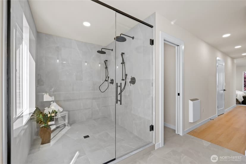 Property photo for 3407 B NW Market Street, Seattle photo 18