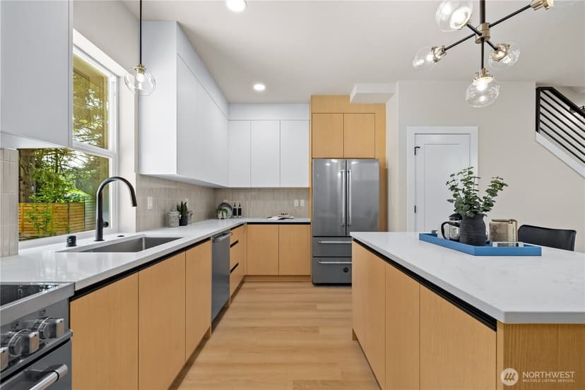 Property photo for 3407 B NW Market Street, Seattle photo 9
