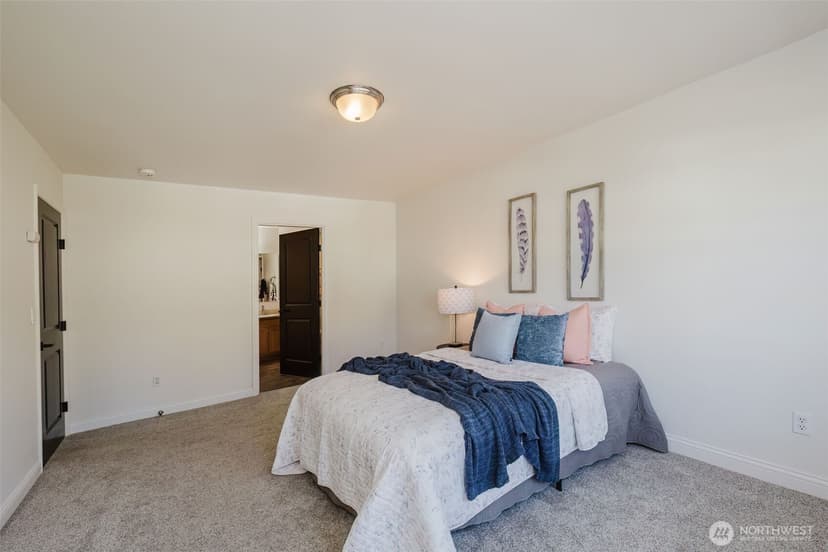 Property photo for 352 NE Miramar Circle, Bremerton photo 21