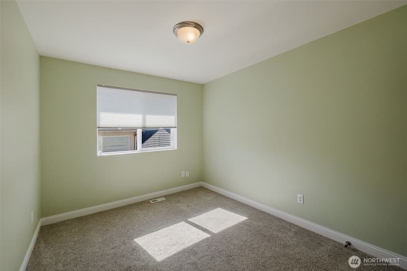 Property photo for 352 NE Miramar Circle, Bremerton photo 34