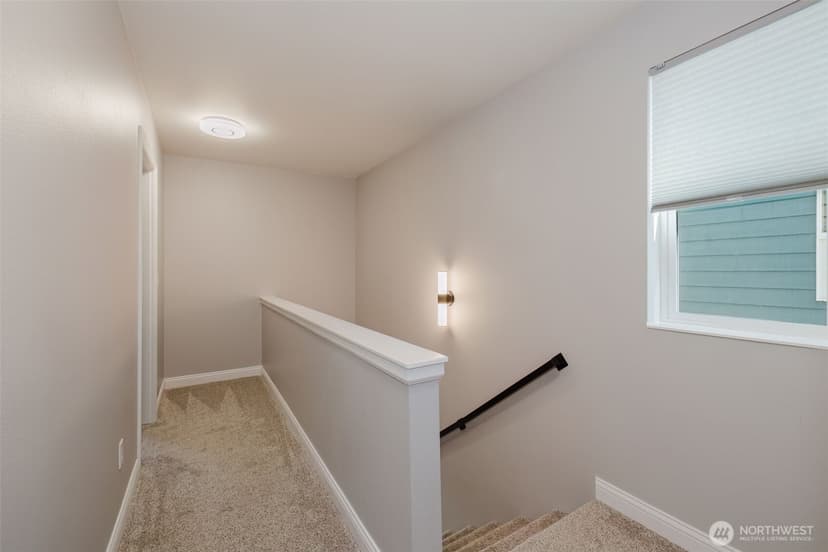 Property photo for 352 NE Miramar Circle, Bremerton photo 20