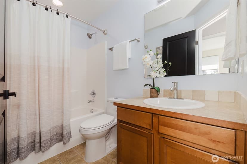 Property photo for 352 NE Miramar Circle, Bremerton photo 30
