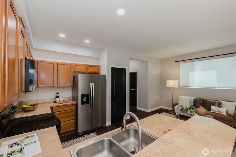 Property photo for 352 NE Miramar Circle, Bremerton photo 12