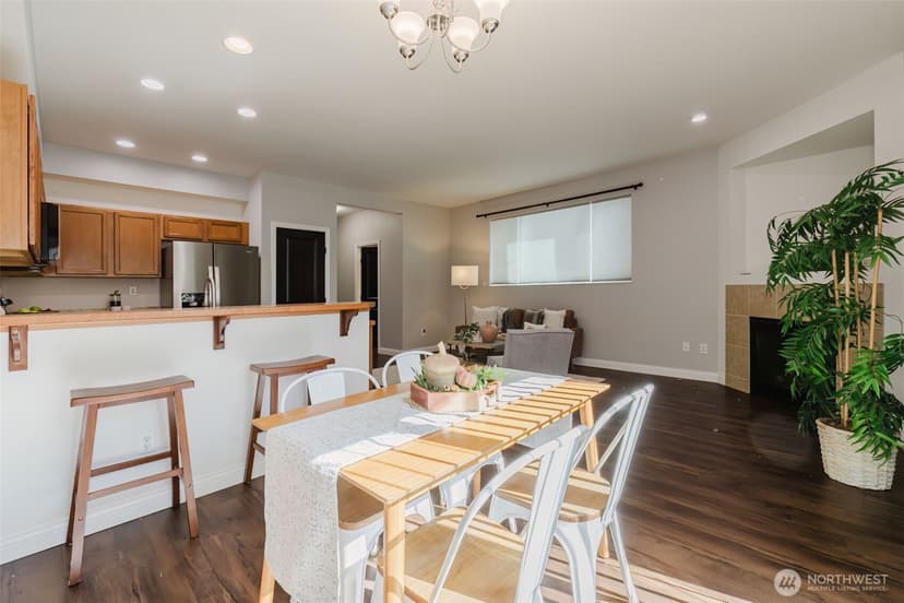 Property photo for 352 NE Miramar Circle, Bremerton photo 17