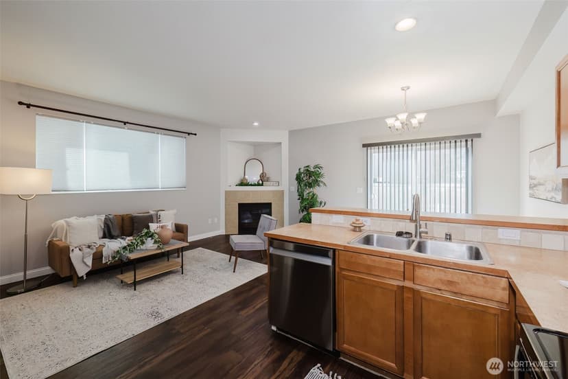 Property photo for 352 NE Miramar Circle, Bremerton photo 18