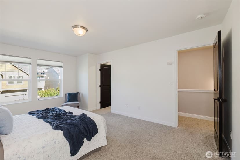 Property photo for 352 NE Miramar Circle, Bremerton photo 22