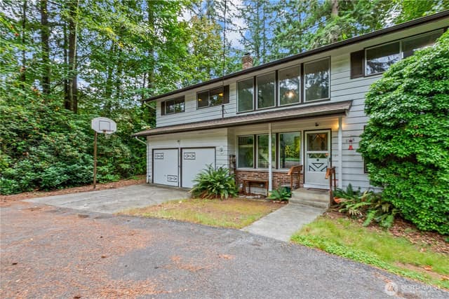 Property photo for 8108 197th Street SE, Snohomish photo 2