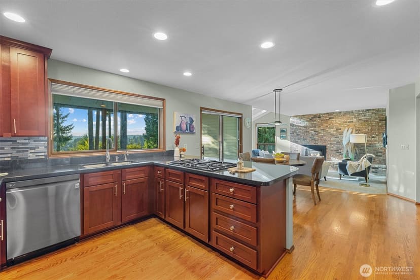Property photo for 17315 102nd Ave NE, Bothell photo 6