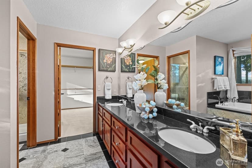 Property photo for 17315 102nd Ave NE, Bothell photo 13
