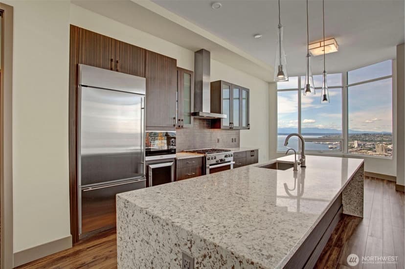 Property photo for 2015 2nd Avenue #3303, Seattle photo 11
