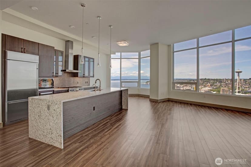 Property photo for 2015 2nd Avenue #3303, Seattle photo 12