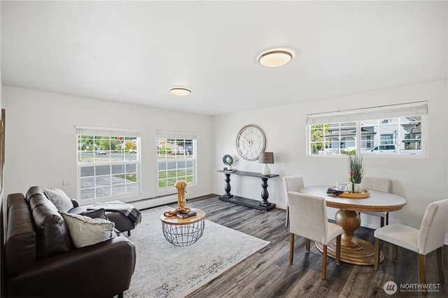 Property photo for 626 9th Avenue SE, Puyallup photo 4
