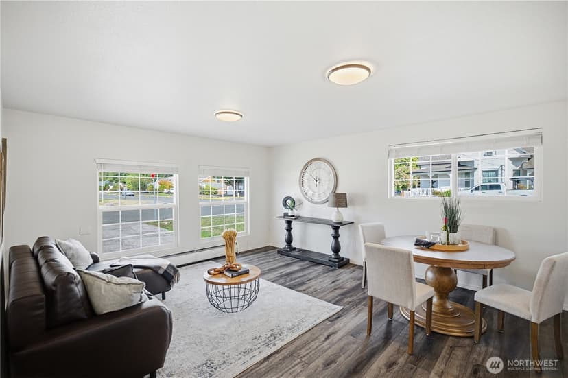 Property photo for 626 9th Avenue SE, Puyallup photo 4