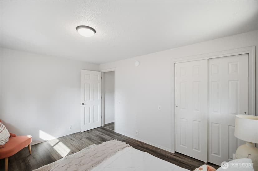Property photo for 626 9th Avenue SE, Puyallup photo 20