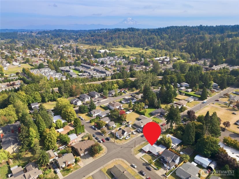 Property photo for 626 9th Avenue SE, Puyallup photo 38