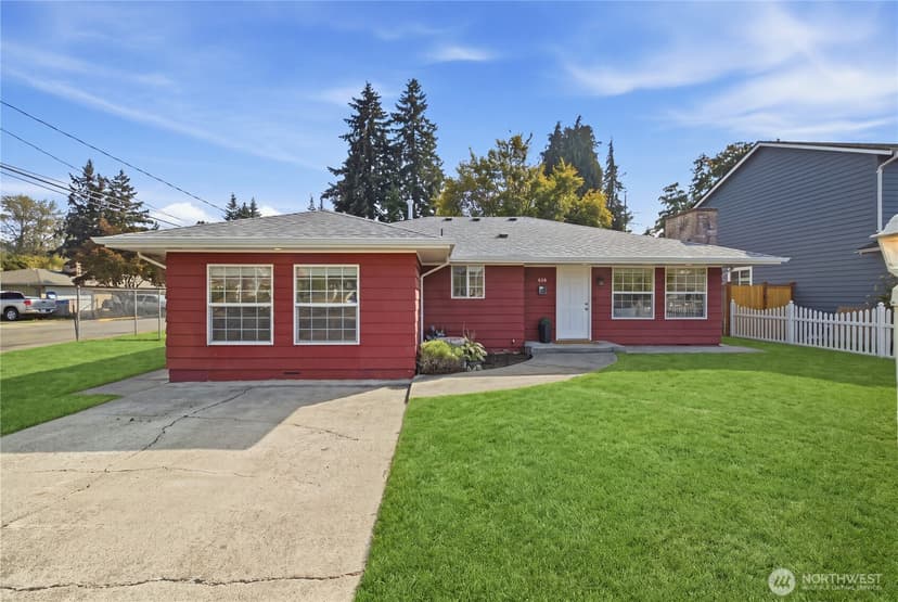 Property photo for 626 9th Avenue SE, Puyallup photo 31