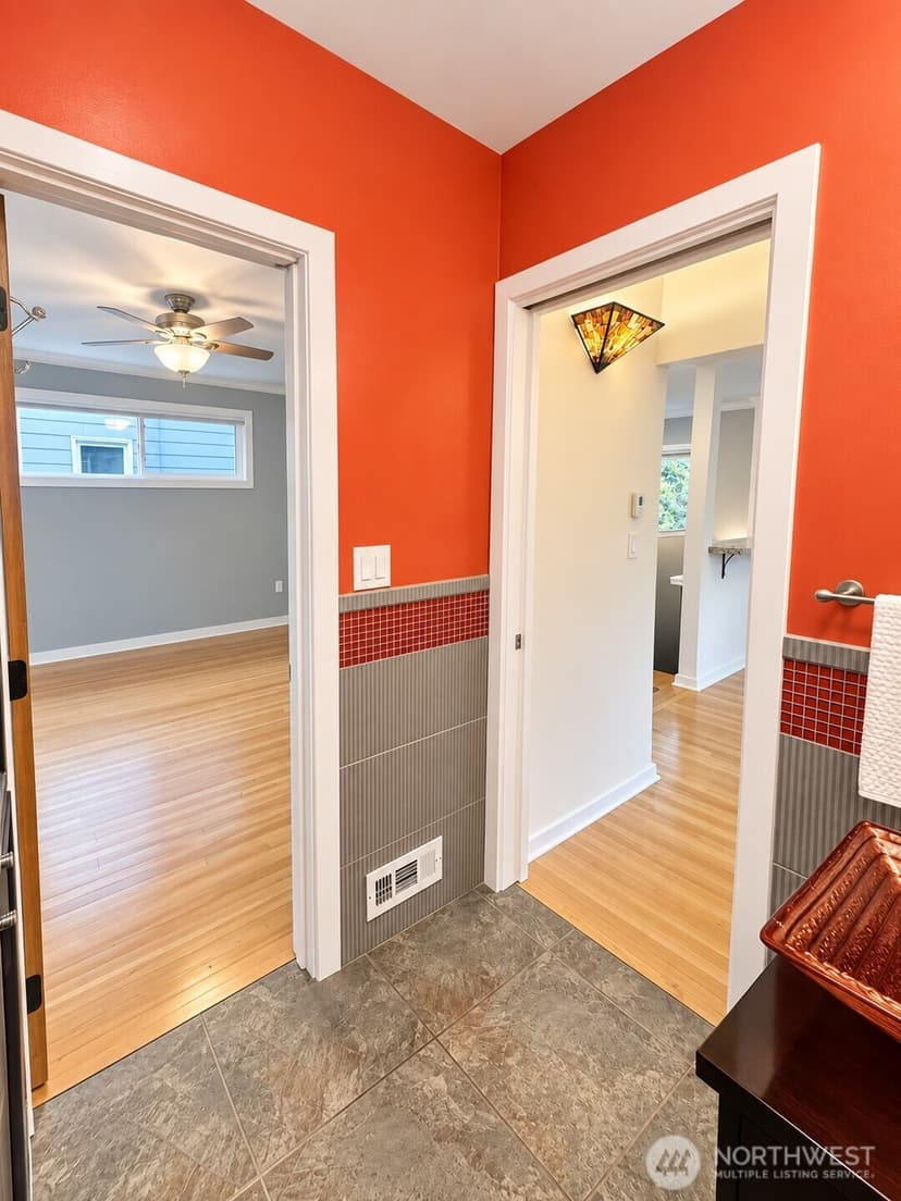 Property photo for 5753 40th Avenue NE, Seattle photo 19