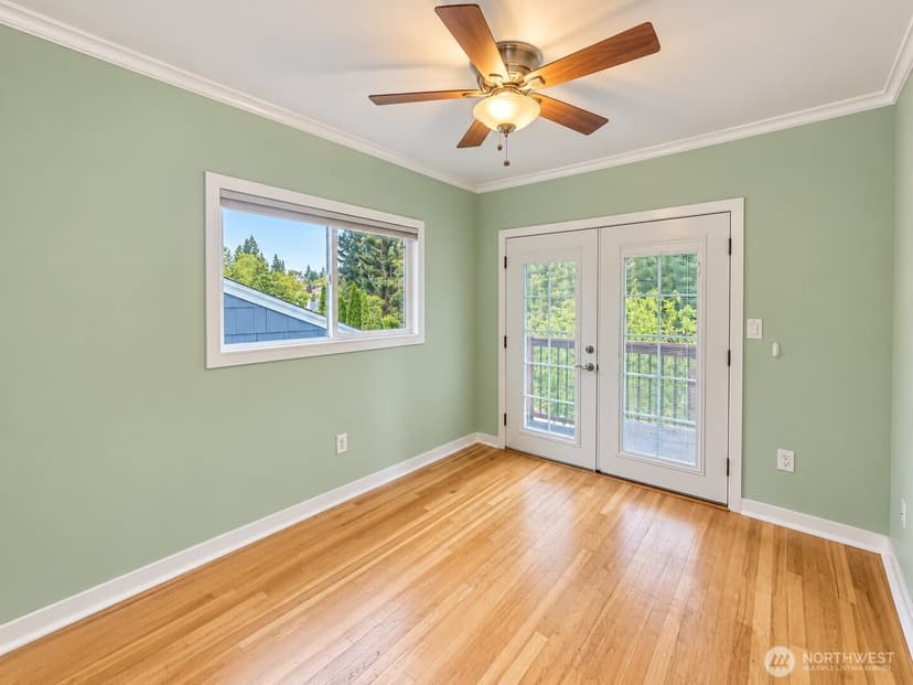 Property photo for 5753 40th Avenue NE, Seattle photo 15