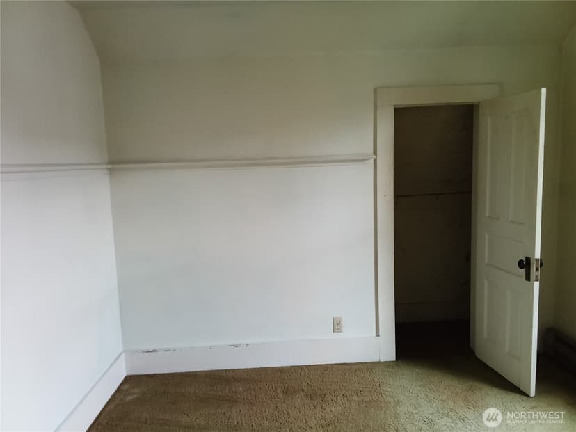 Property photo for 815 N Cushman Avenue, Tacoma photo 14