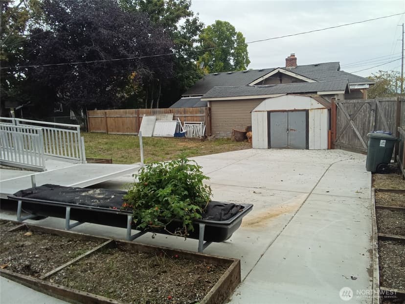 Property photo for 815 N Cushman Avenue, Tacoma photo 17