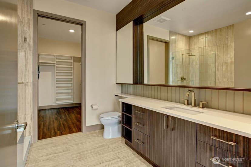 Property photo for 2015 2nd Avenue #3305, Seattle photo 13