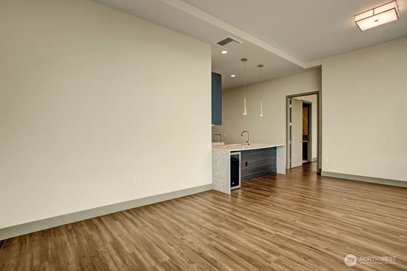 Property photo for 2015 2nd Avenue #3305, Seattle photo 16