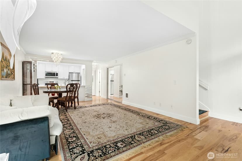 Property photo for 6356 138th Avenue NE #211, Redmond photo 10